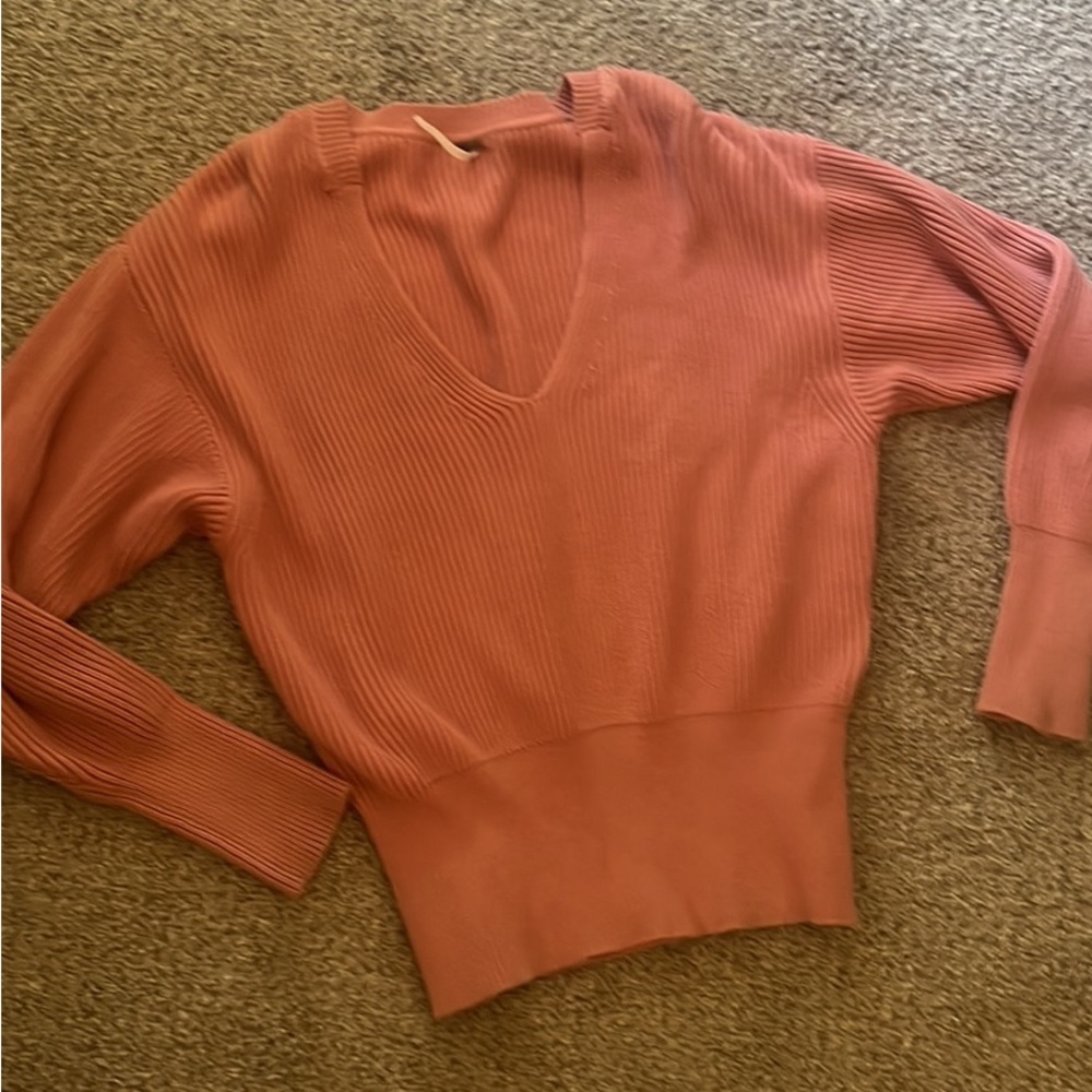 Free People sweater - medium